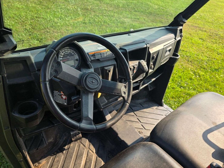 2019-polaris-ranger-image-12