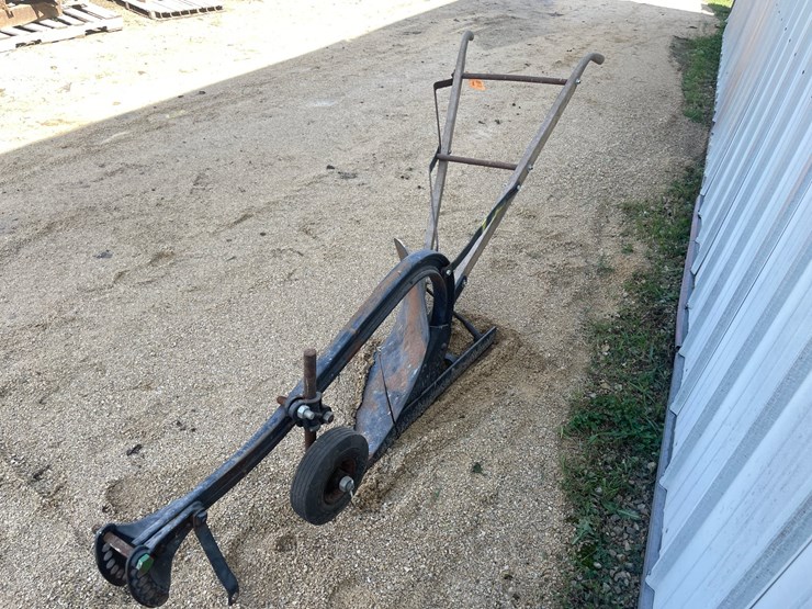 #4687-•-walk-behind-single-bottom-plow-image-5