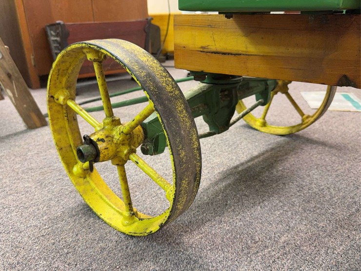 john-deere-112-image-22