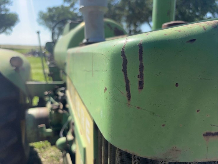 john-deere-720-image-14