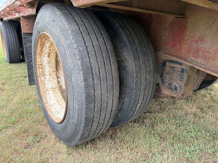 1988-transcraft-spread-axle-flatbed-trailer,-48’-(-10-½’-upper-deck,-37-½’-main-deck),-air-ride,-255-image-16