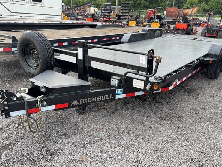 #3051-•-2023-ironbull-20'-bumper-pull-trailer-image-1