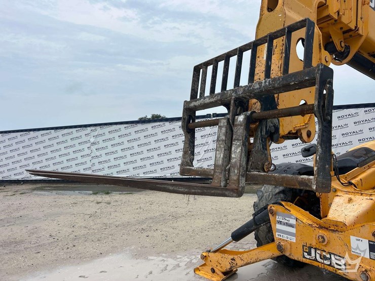 jcb-510-56-image-20