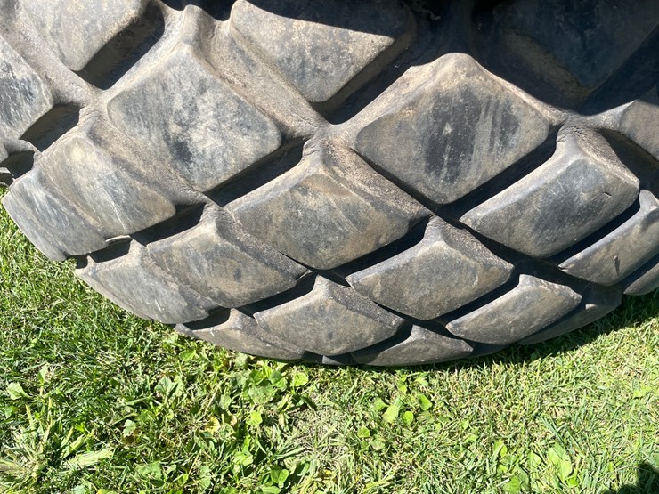 #4690-•-(2)-goodyear-tires-image-10