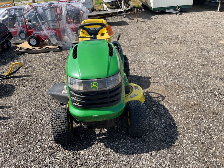 john-deere-l110-image-2