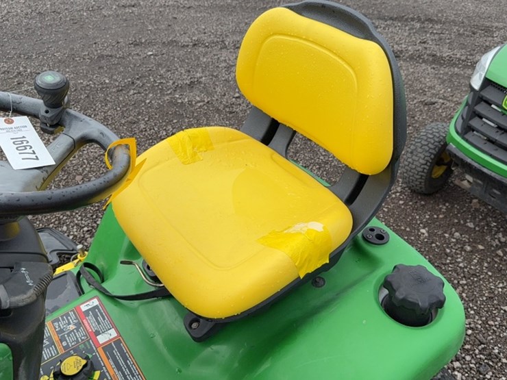 john-deere-x340-image-8