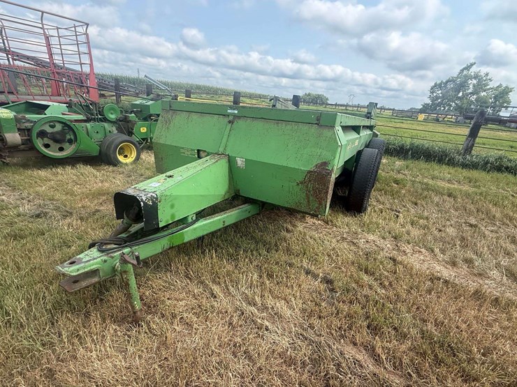 john-deere-660-image-3