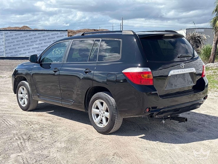 2008-toyota-highlander-image-4