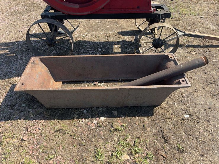 economy-7-horse-hit-and-miss-engine,-cart,-and-original-base-image-41