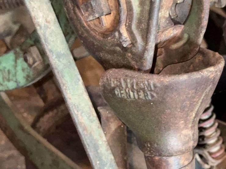 very-nice-original-van-brunt-model-v-grain-drill-image-24