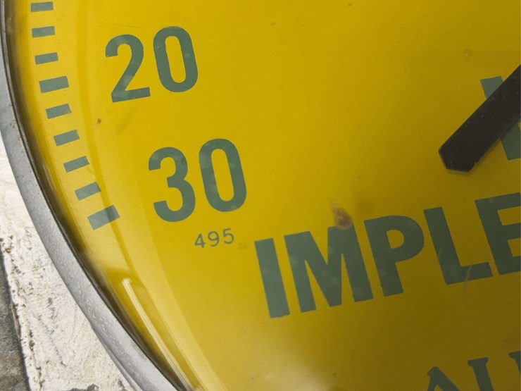 john-deere-thermomter-image-3