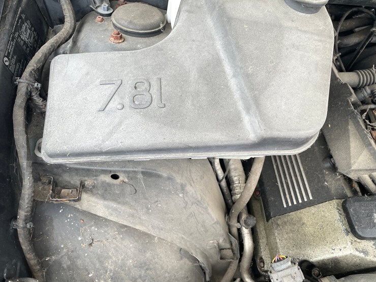 2002-bmw-x5-image-22