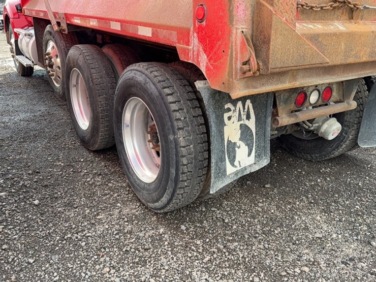 2016-kenworth-t880-image-10
