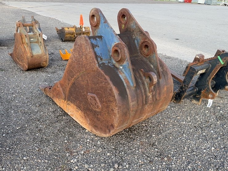 #2004-•-hensley-36"-excavator-bucket-image-3