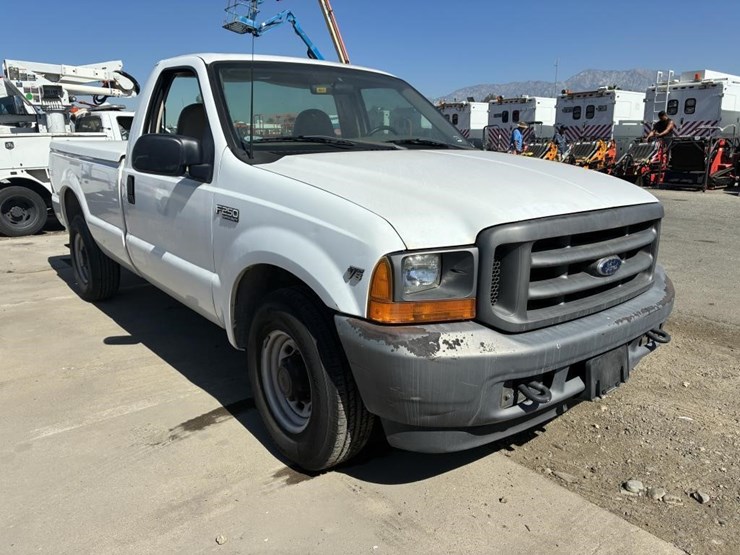 2001-ford-f250-image-2