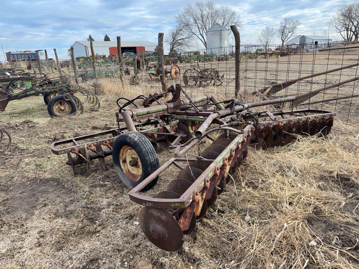 john-deere-11-image-4