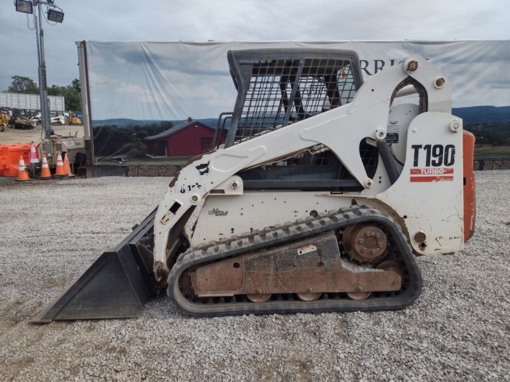 bobcat-t190-image-1