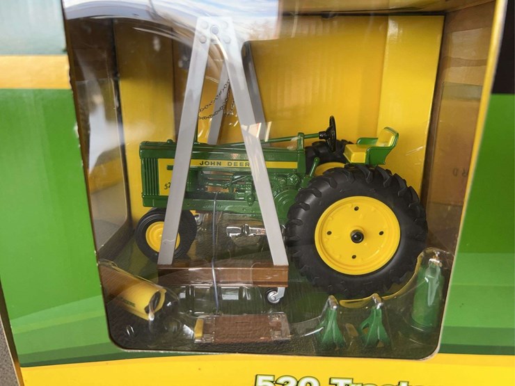 john-deere-16-image-10