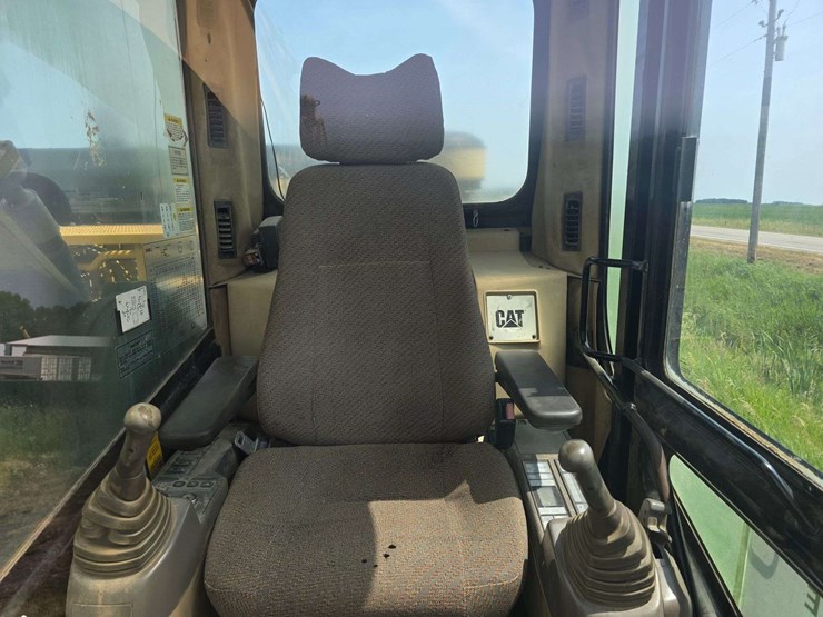 2002-caterpillar-345b-image-52