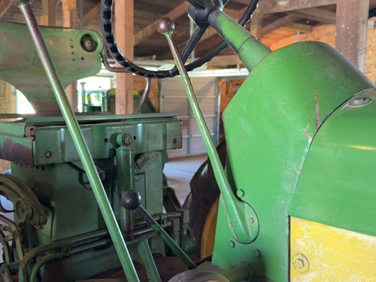 john-deere-530-image-26