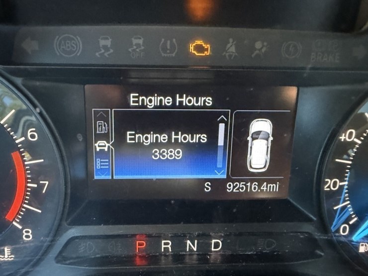 2018-ford-explorer-image-30