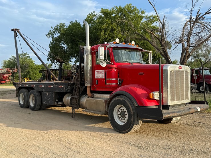 2013-peterbilt-367-image-5