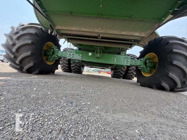 2020-john-deere-s780-image-46