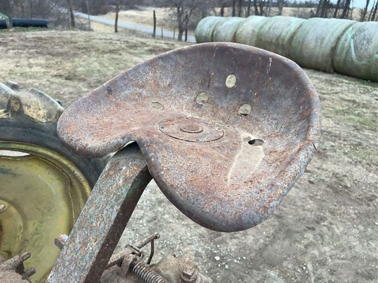 john-deere-model-b-image-50