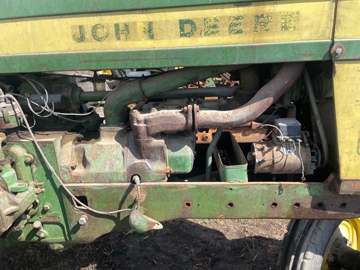 john-deere-620-image-21