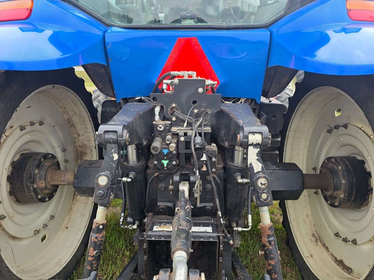 2006-new-holland-tg255-image-41