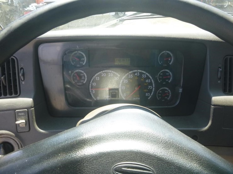2005-sterling-acterra-image-21