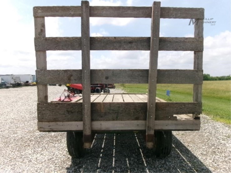 hay-wagon-15'-9"-3440-image-9