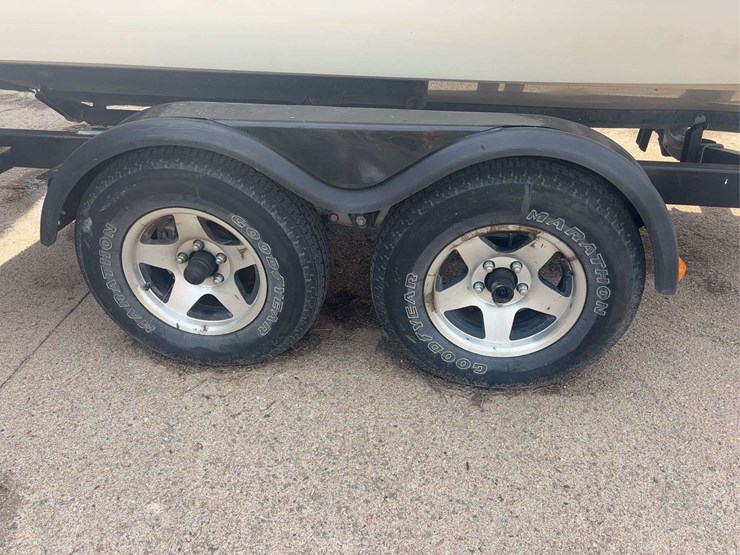 18’-cobalt-boat-and-trailer-image-54