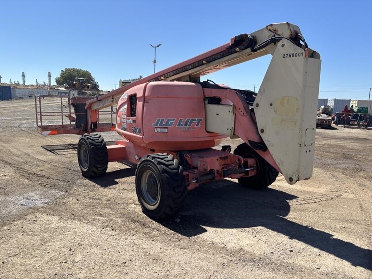 2003-jlg-600a-image-4