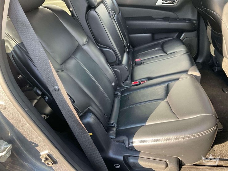 2018-nissan-pathfinder-image-28