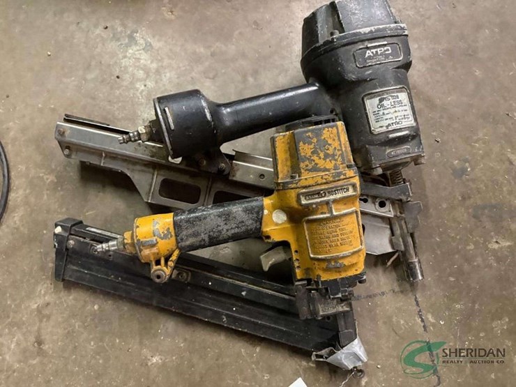 pair-of-pneumatic-nail-guns-image-1