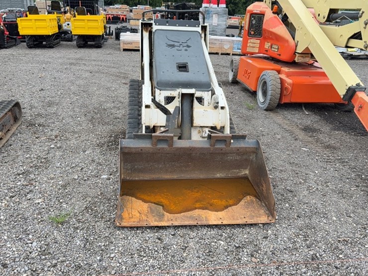 #2091-•-2021-bobcat-m7100-track-mini-skid-steer-image-2
