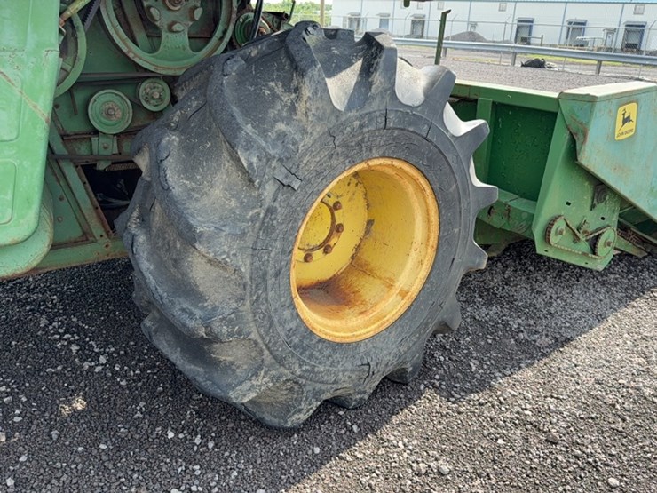 john-deere-6600-image-6