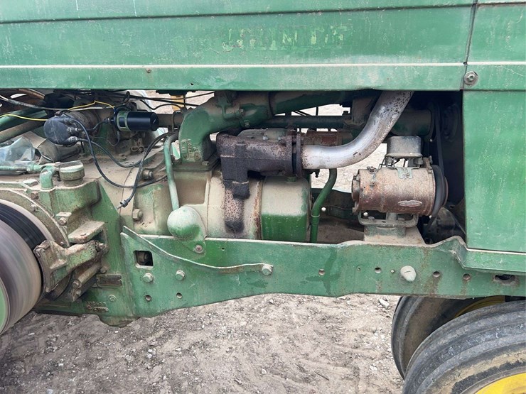 john-deere-70-image-19