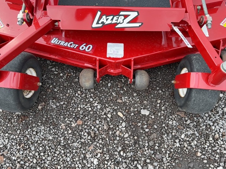 #3092-•-exmark-lazer-z-zero-turn-mower-image-4