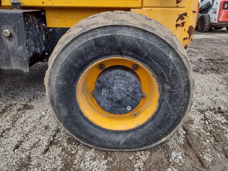 jcb-930-image-15