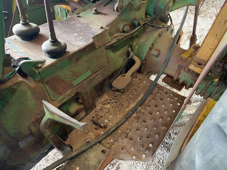 2020-john-deere-2020-image-53