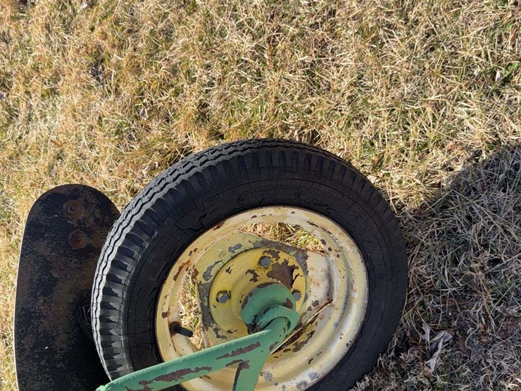 john-deere-three-point-three-bottom-plow-image-16