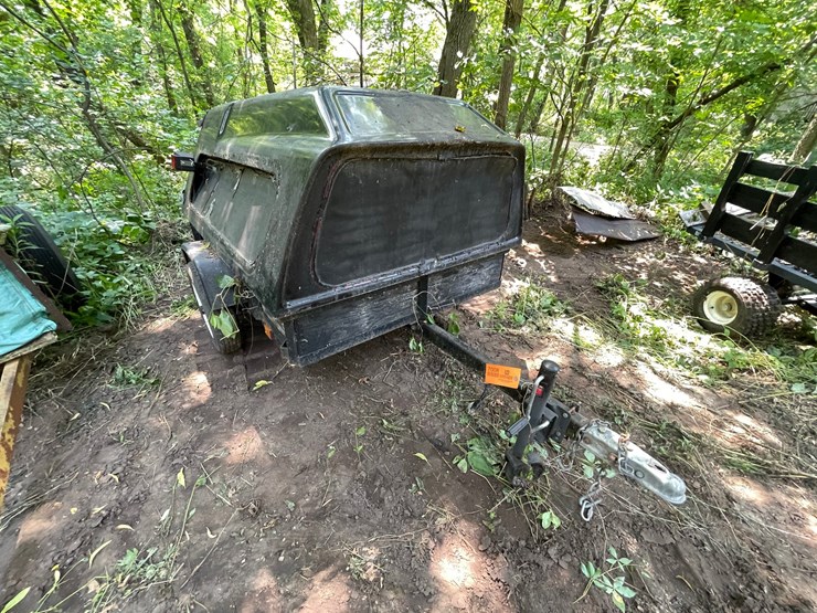 #7008-•-truck-topper-trailer-(sells-bill-of-sale)-image-4