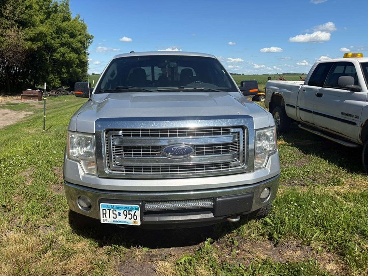 2013-ford-f150-xlt-image-3