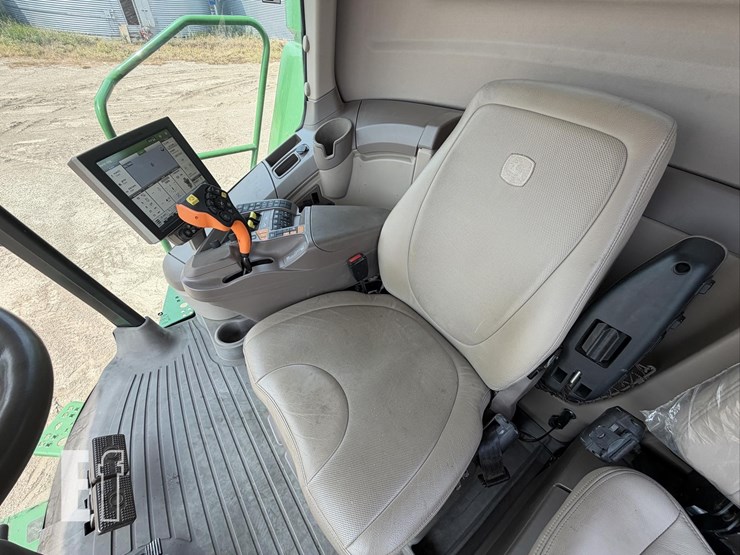 2020-john-deere-s780-image-73