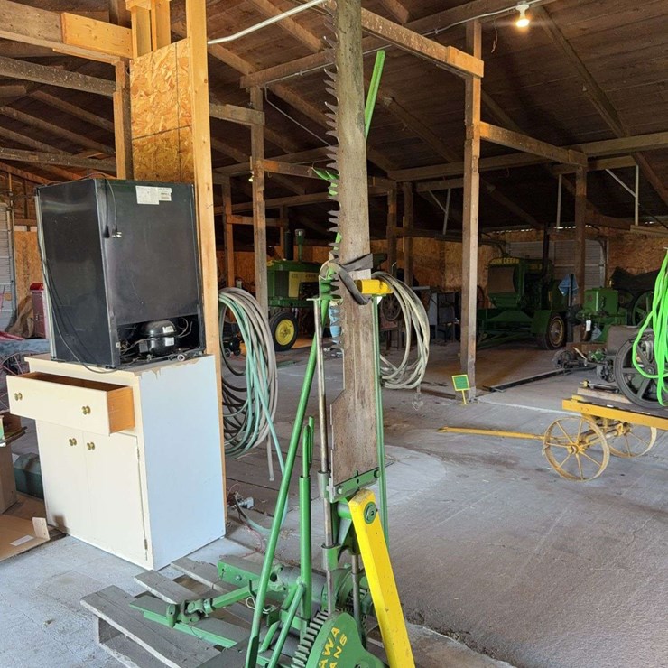 Ottawa 540 PTO Powered Saw