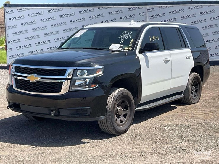 2019-chevrolet-tahoe-image-1