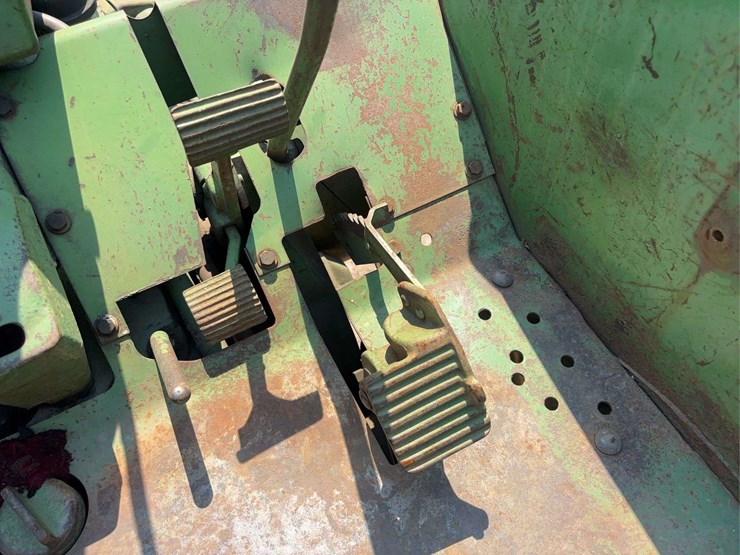 john-deere-630-image-59