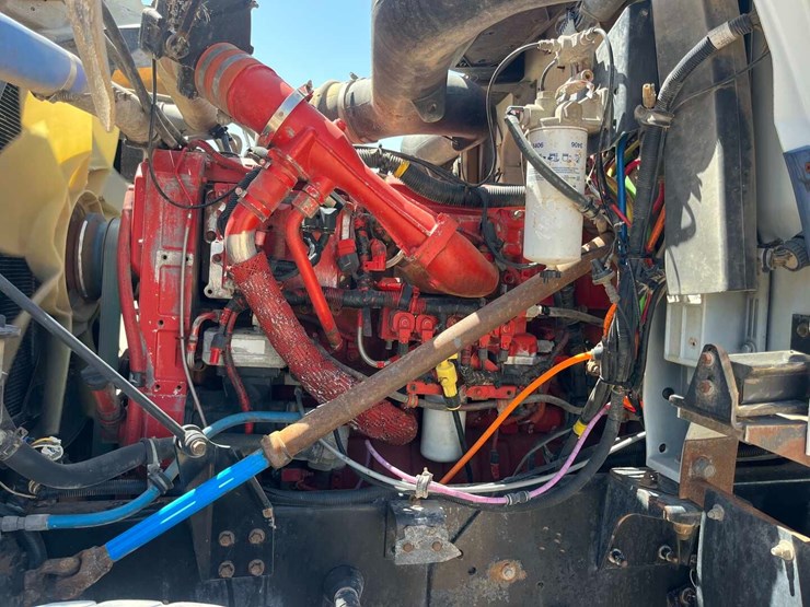 2007-utility-3-axle-image-15